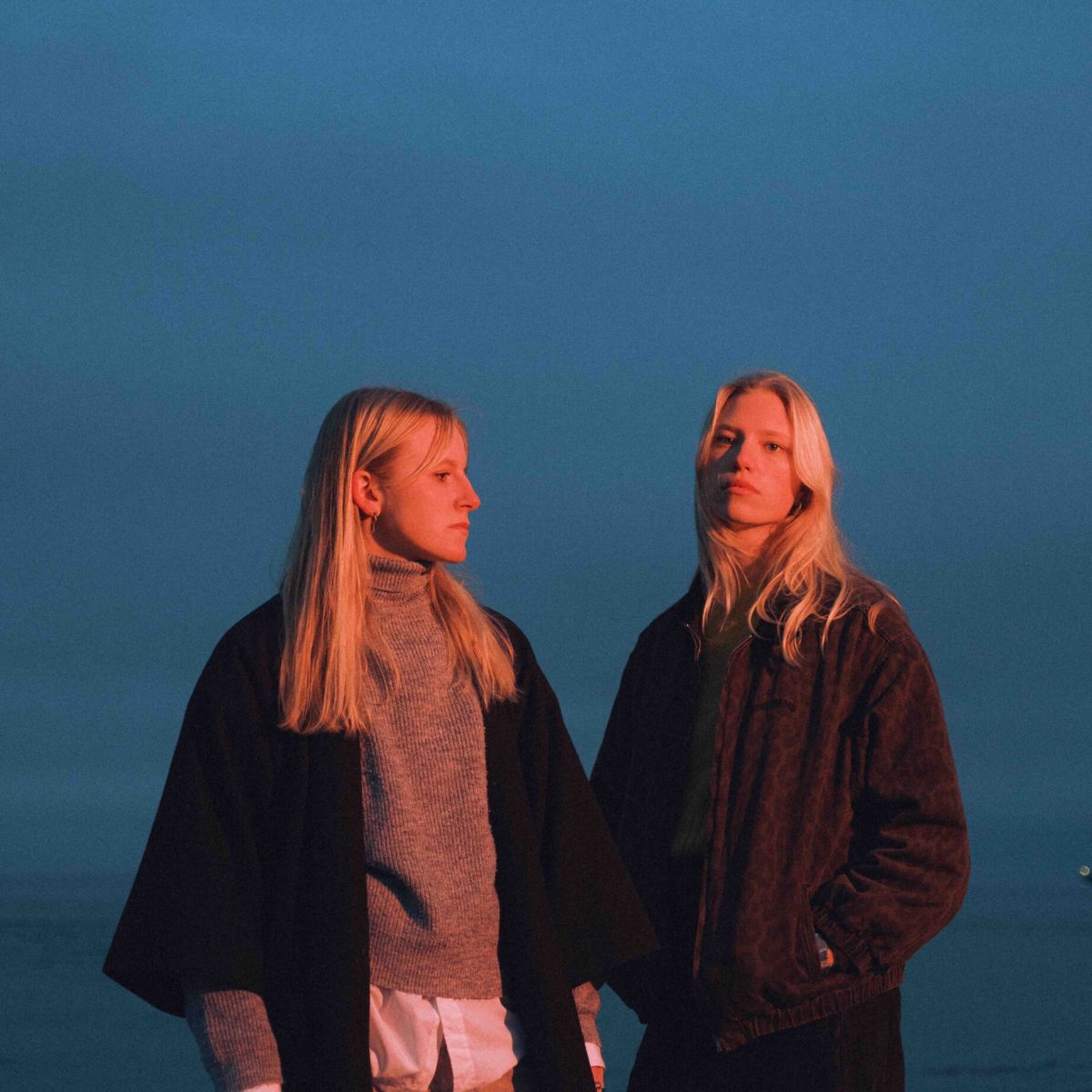 Duo Ruut by Mia Tohver